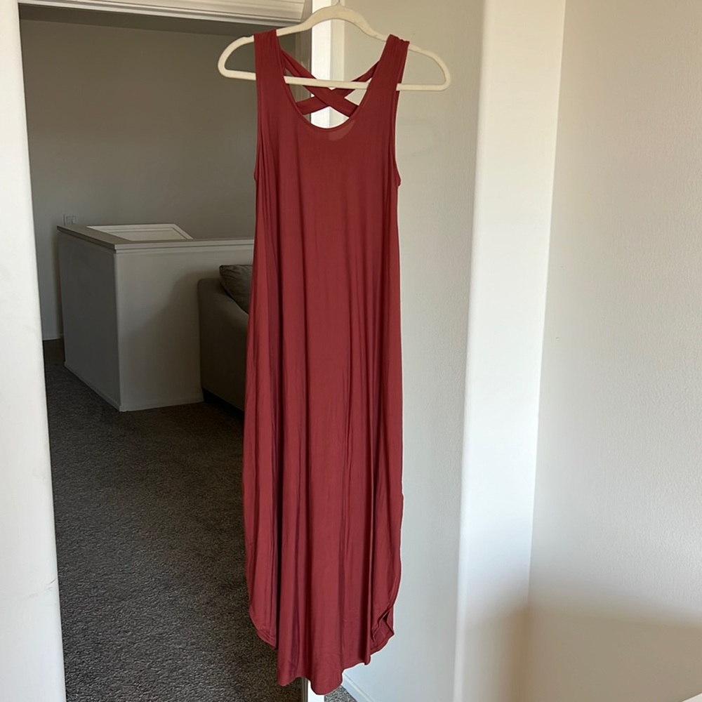 Maxi dress with side slits